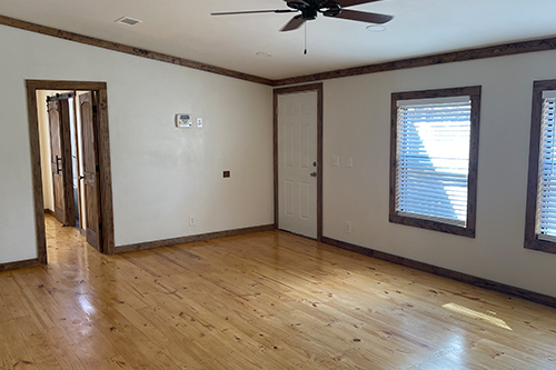 J&M 
Renovations
