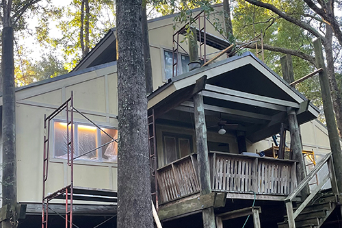 J&M 
Renovations
